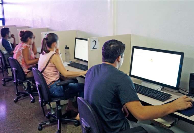Reprobados en examen teórico de manejo van en aumento en Costa Rica