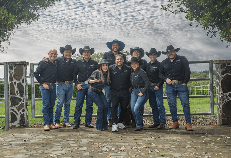 ¡Puerta, papá! Elenco de Toros Teletica está listo para tirarse a la arena de Pedregal