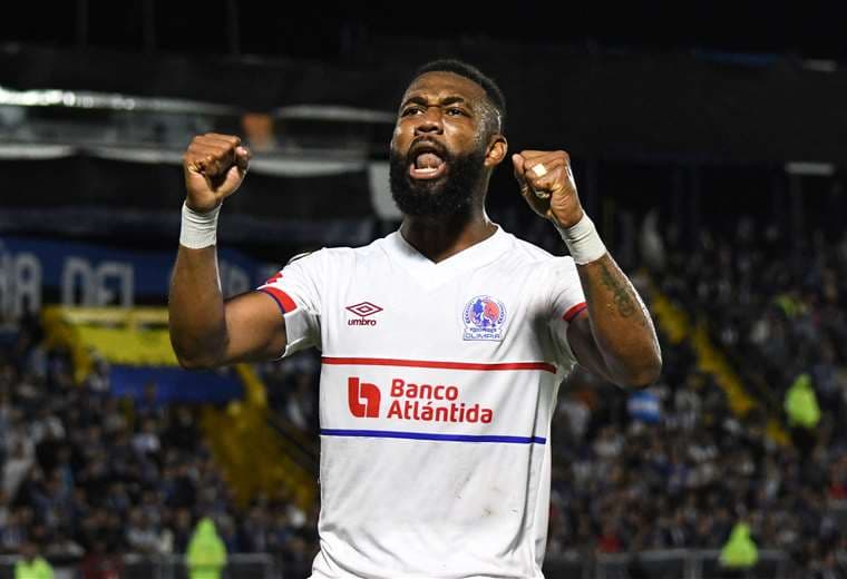 Benguché: El 9 que no llegó a Saprissa es el goleador de Centroamérica