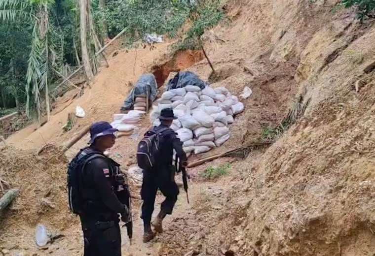 “Operación de Crucitas se extiende”: Policía vigila nuevo punto de extracción de oro