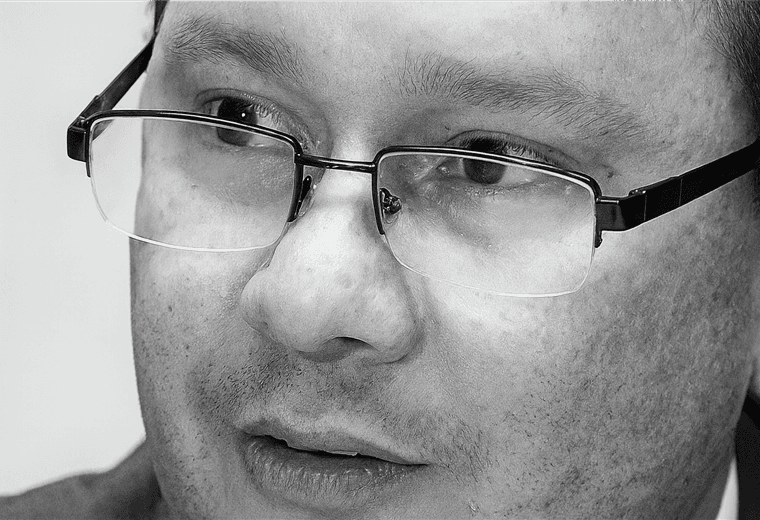 “Más que una despedida, agradecimiento”: El sentido abrazo de Celso Gamboa con su hermana