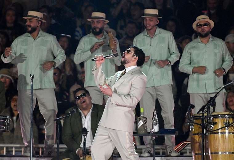 ¿Qué puede aprender la industria musical tica sobre el fenómeno Bad Bunny?