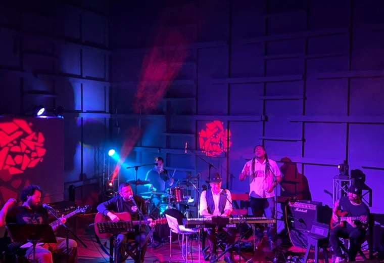 Disco ‘Sesiones acústicas’ de Seka tendrá nueva vida en celebración de su 20 aniversario