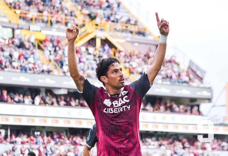 ¿Cuál 9 colocará Wanchope ante Herediano: Merino, Sinclair, Alemán o Waston?