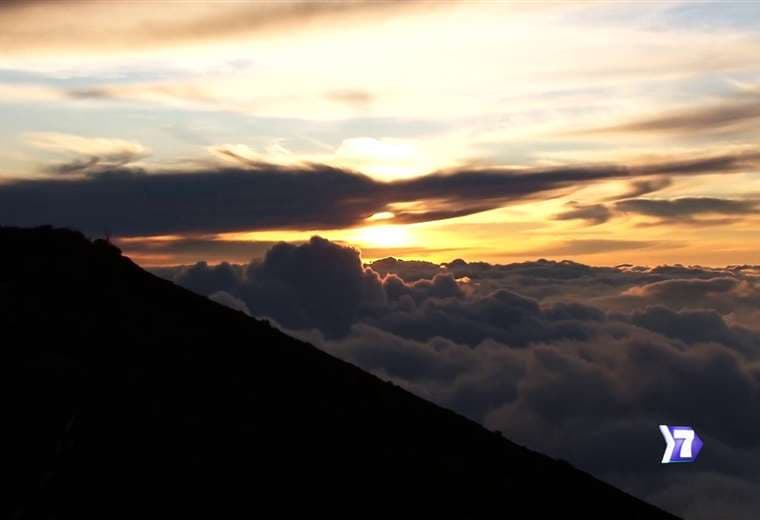 En la cima del Irazú