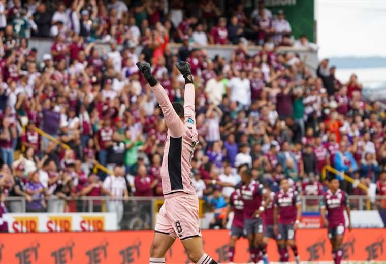 Saprissa ya vende entradas para la final contra la Liga