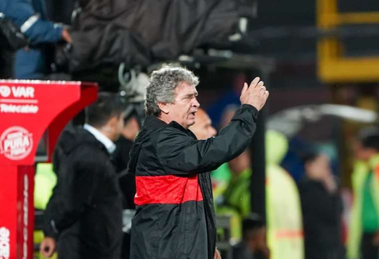 Oscar Ramírez: “Habíamos hecho todos los méritos para pasar”