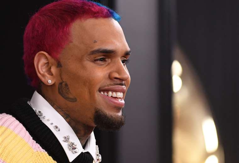 Cantante Chris Brown fue detenido en Inglaterra por presunta agresión en discoteca