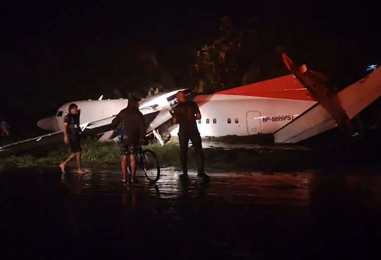 Avión se sale de la pista en aeropuerto de Panamá sin causar heridos