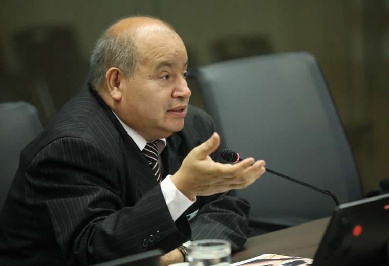 Líder cooperativista defiende organización de marcha contra fiscal general