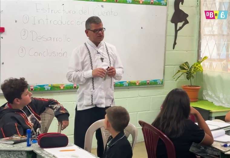 Don Francisco, el corazón docente que motivó un cuento fantástico… ¡y ganador!