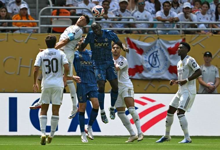 Al Hilal sorprende con empate ante el Real Madrid