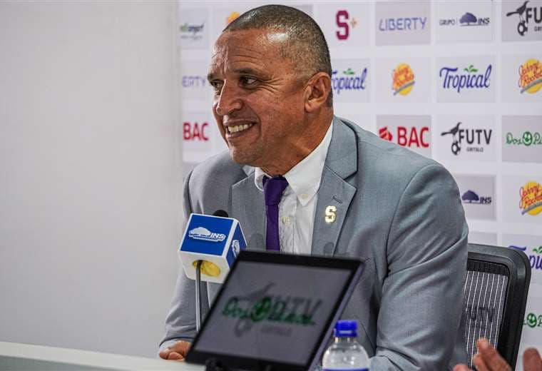 Lonnis a reunión permanente en Saprissa: "No podemos volver a jugar así"