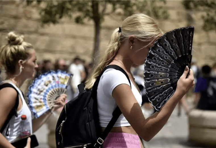 Italia sufre una de las mayores olas de calor, con 46 grados en el sur
