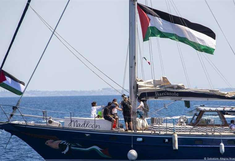 Israel impedirá llegada a Gaza de barco humanitario con Greta Thunberg