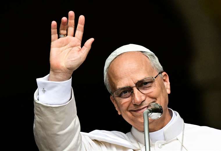 Primer Ángelus papal en muchos años en la residencia veraniega de Castel Gandolfo