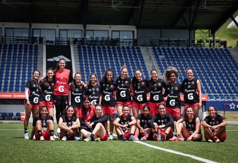 Leonas comenzarán este jueves la lucha por el tricampeonato de Uncaf