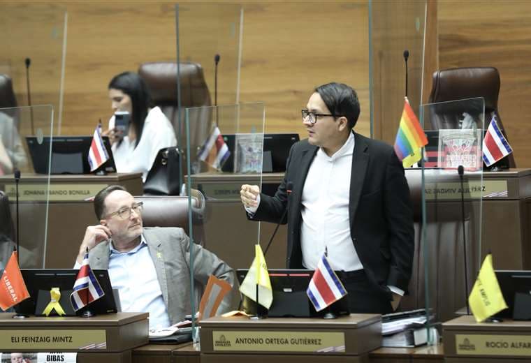 Jornadas 4/3 regresarán a la agenda del Congreso tras dos días de críticas al Gobierno