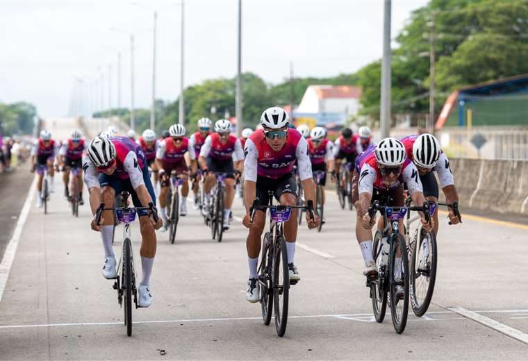 Milagro Mena y Sebastián Brenes ganan la tercera edición del Gran Fondo Guanacaste