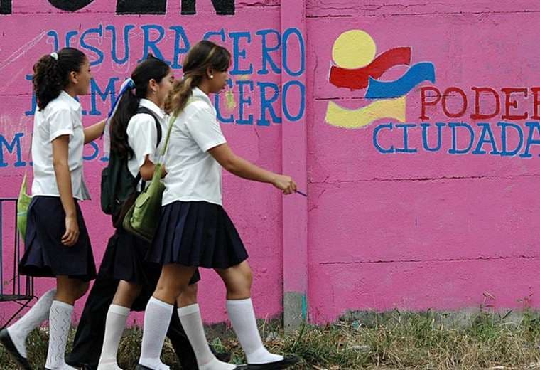 Escuelas en Nicaragua: ¿educar o adoctrinar?