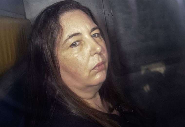 Mujer es condenada en Australia por matar a tres familiares con hongos venenosos en comida