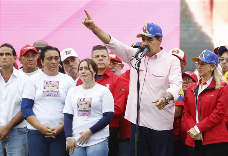 Venezuela califica de "gran farsa" las acusaciones de EE. UU.