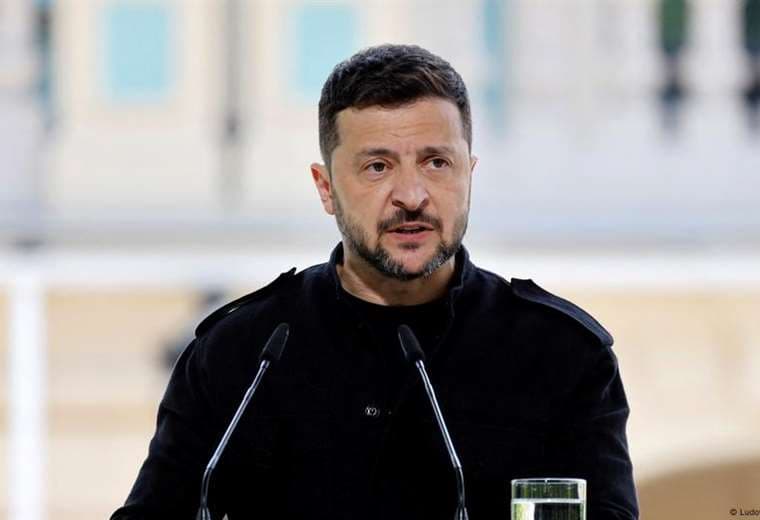 Zelenski insiste en negociación directa con Putin