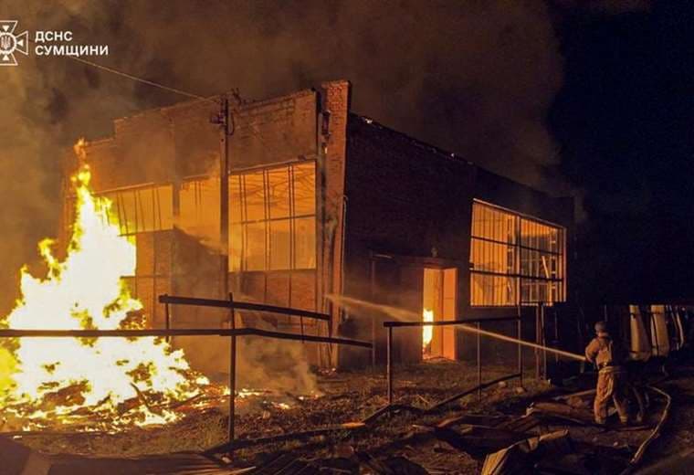 Rusia vuelve a atacar Sumy, provocando un muerto y varios heridos