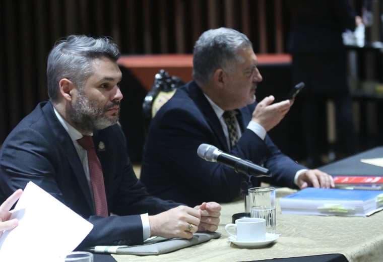 Ministro Jorge Rodríguez renuncia a inmunidad para afrontar causa junto a Rodrigo Chaves