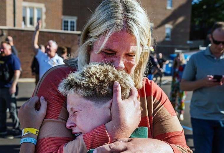 Quiénes son las víctimas y otras claves sobre el tiroteo en una escuela católica en EE.UU.