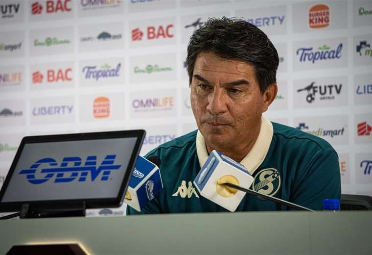 Estos son los datos de Vladimir Quesada en su último proceso con Saprissa