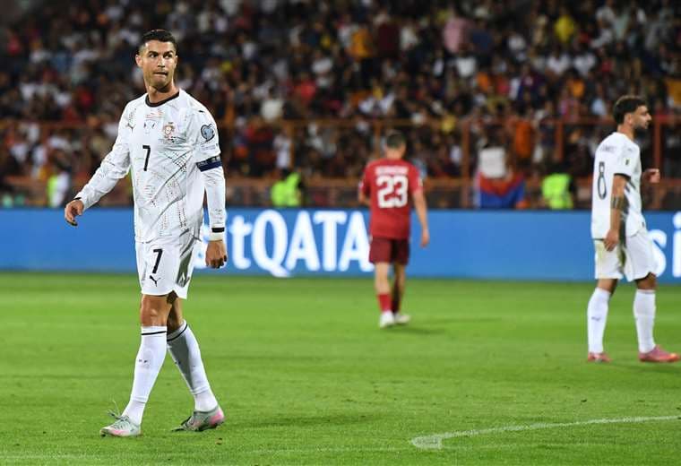 Ronaldo y un doblete hacia otro Mundial, Inglaterra no convence