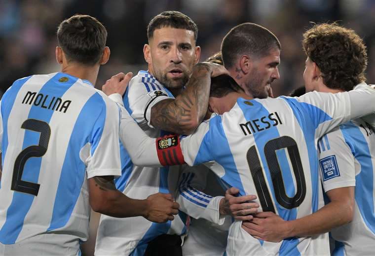 Messi se despide del público argentino con la Albiceleste bajo presión