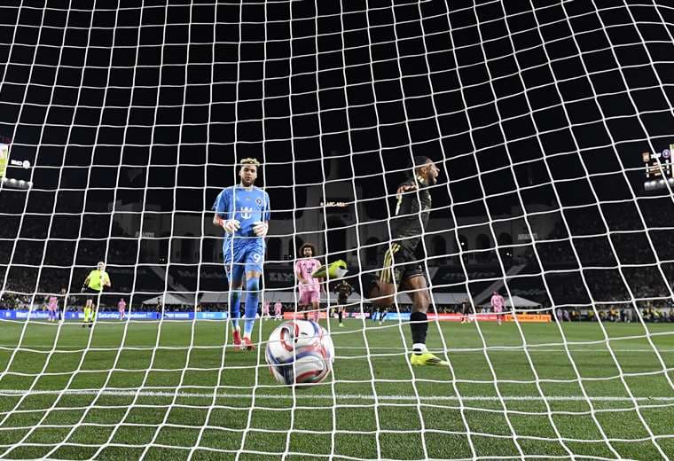 Inter Miami de Lionel Messi es goleado por LAFC en un frustrante inicio de la MLS 2026