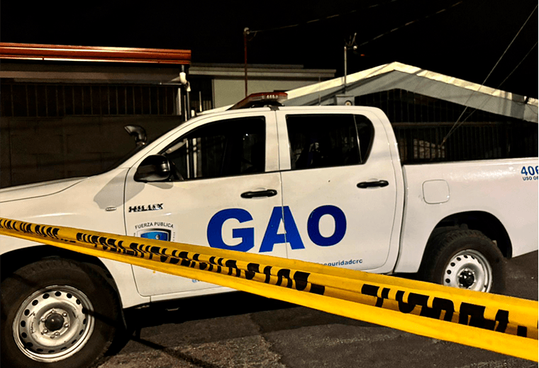 Vecino de Siquirres encuentra cuerpo de hombre baleado a un lado de la vía 