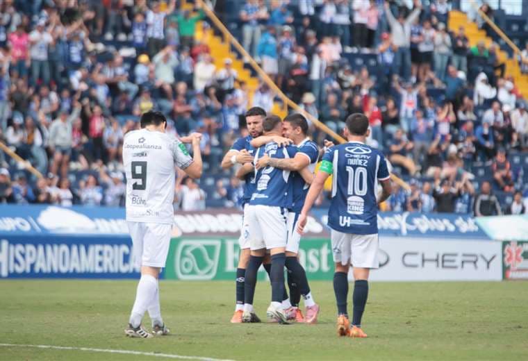 Cartaginés llega a la cima del Clausura tras apretado triunfo ante Pérez Zeledón