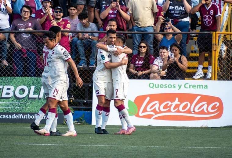 Saprissa cierra la fecha 10 ante Sporting FC