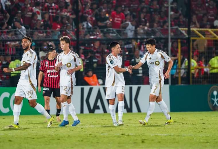 Alajuelense ante LAFC/Crédito: Juan Manuel Quirós