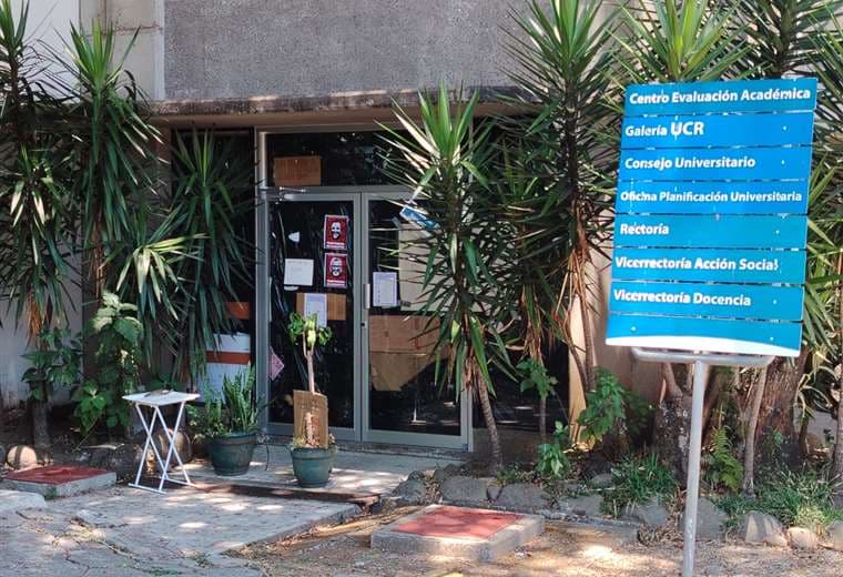 UCR y estudiantes llegan a acuerdo después de tres semanas de toma de Rectoría