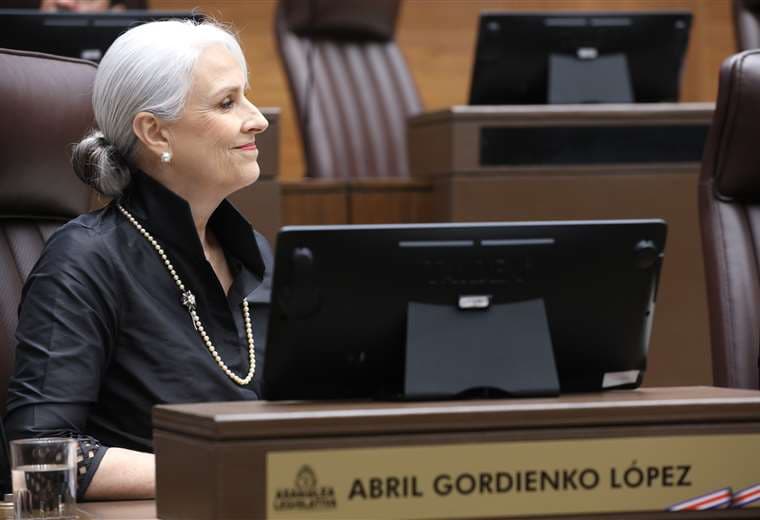 Abril Gordienko no viajará a Crucitas tras sufrir fractura en pie