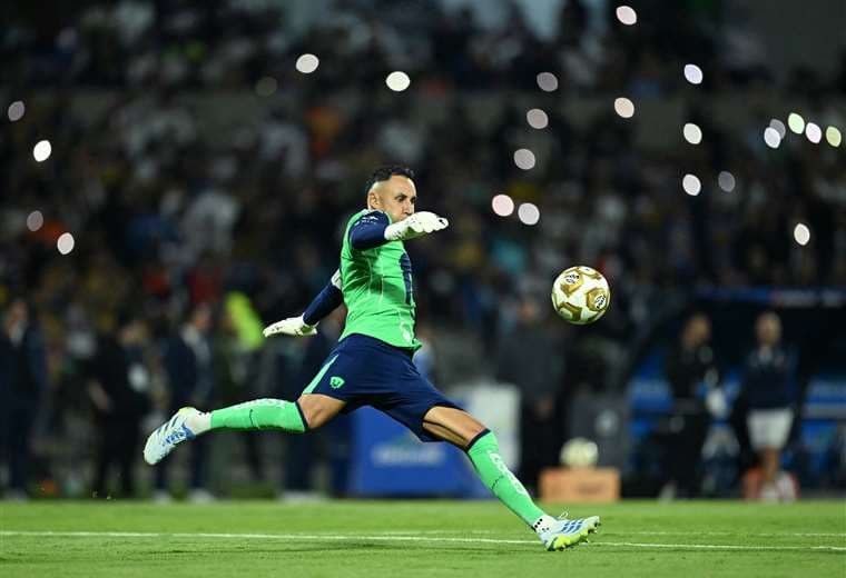 Keylor Navas lleva a Pumas a la final del Clausura mexicano