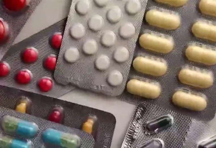 Colegio de Farmacéuticos alerta sobre riesgos de comprar medicamentos en ‘outlets’