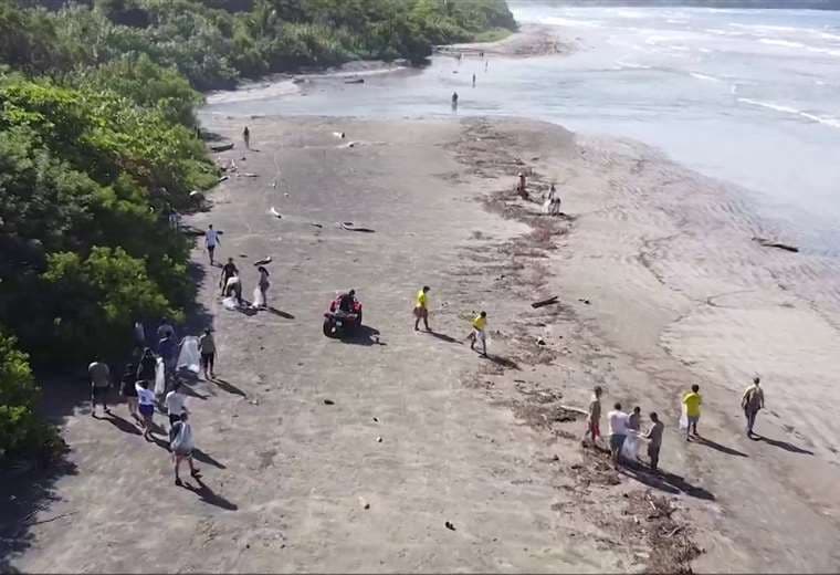 Vecinos de Nosara denuncian botaderos y contaminación de ríos