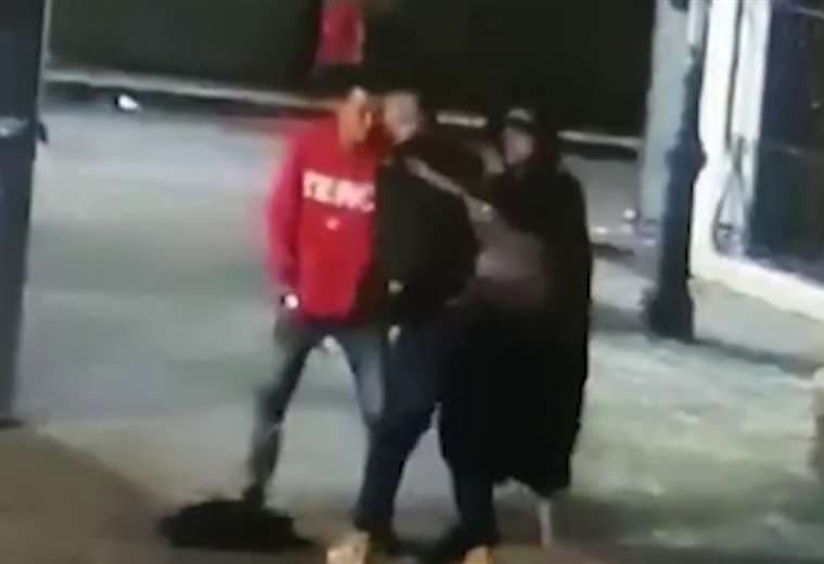 Cuidado con “carteristas” que atacan en actividades masivas de diciembre