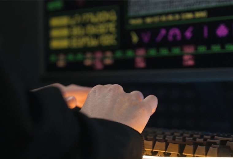 Llega al Plenario proyecto para castigar estafas piramidales hasta con 13 años de cárcel