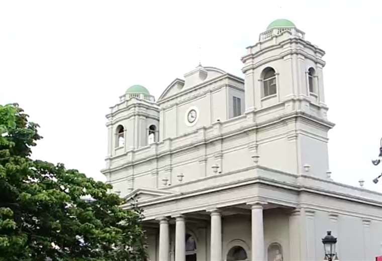 Iglesia Católica llama a sacerdotes a motivar a los ticos para votar