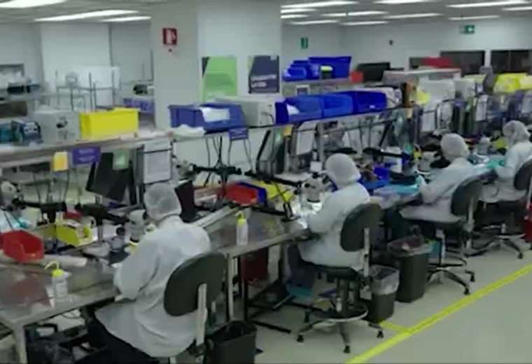 Multinacional de dispositivos médicos anuncia 900 despidos en Costa Rica