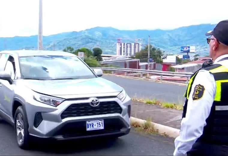 392 choferes sorprendidos con multas por no tener marchamo o no llevarlo visible