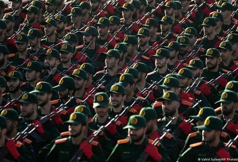 Irán declara "terroristas" a ejércitos europeos