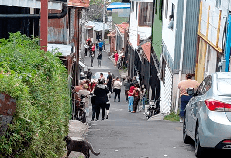 Tragedia en Desamparados: Niño muere tras ser atropellado en cochera